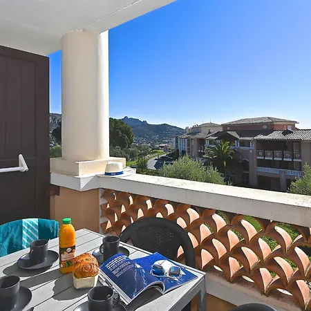 Village Cap Esterel - L'esquinade-106 By Interhome