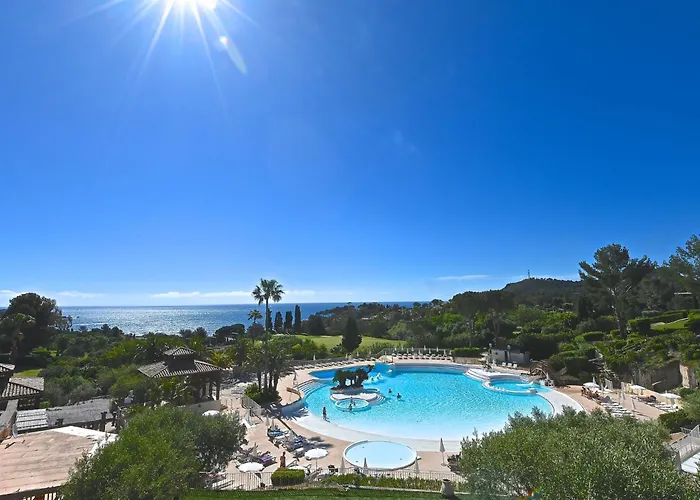 Village Cap Esterel - L'esquinade-106 By Interhome